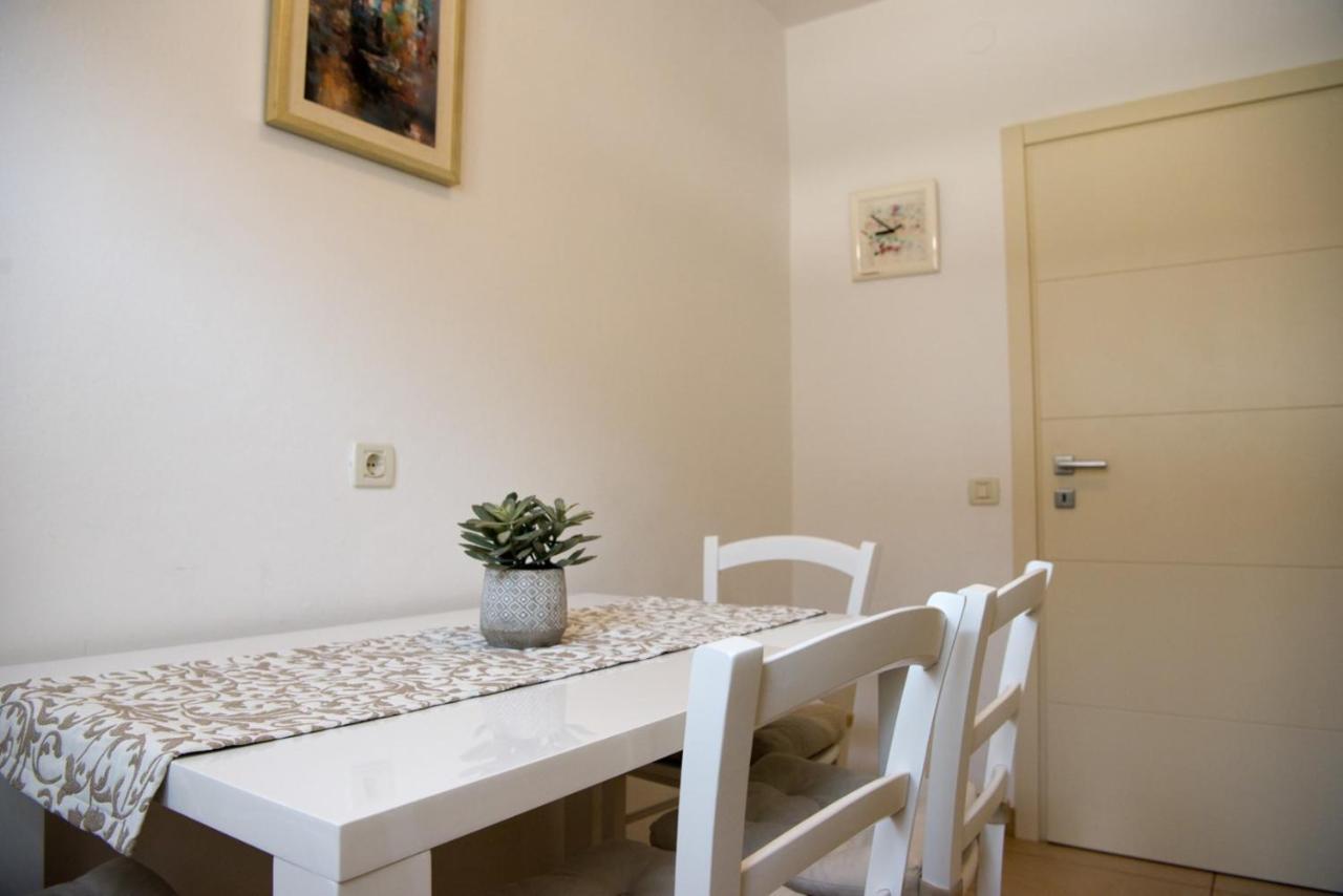 Apartments Sandra Poreč Zewnętrze zdjęcie