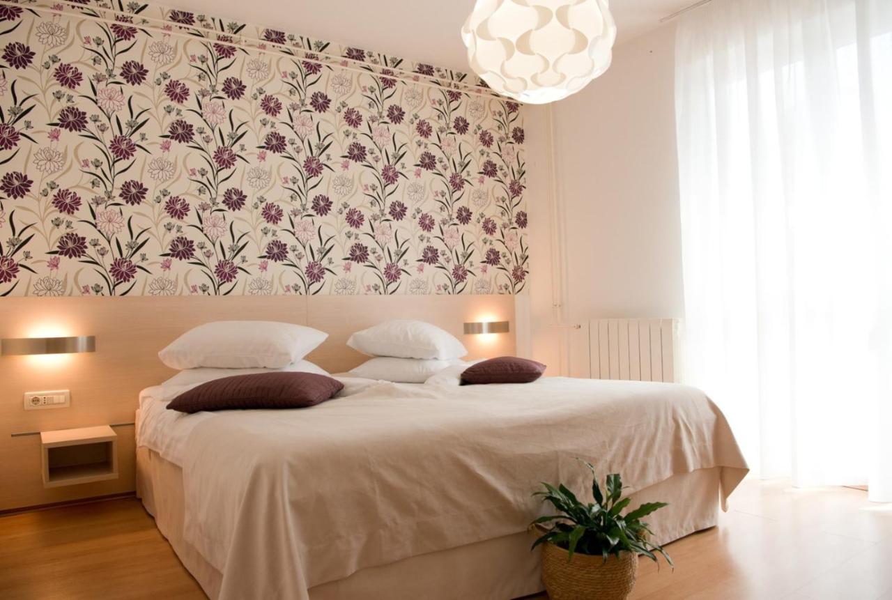 Apartments Sandra Poreč Zewnętrze zdjęcie