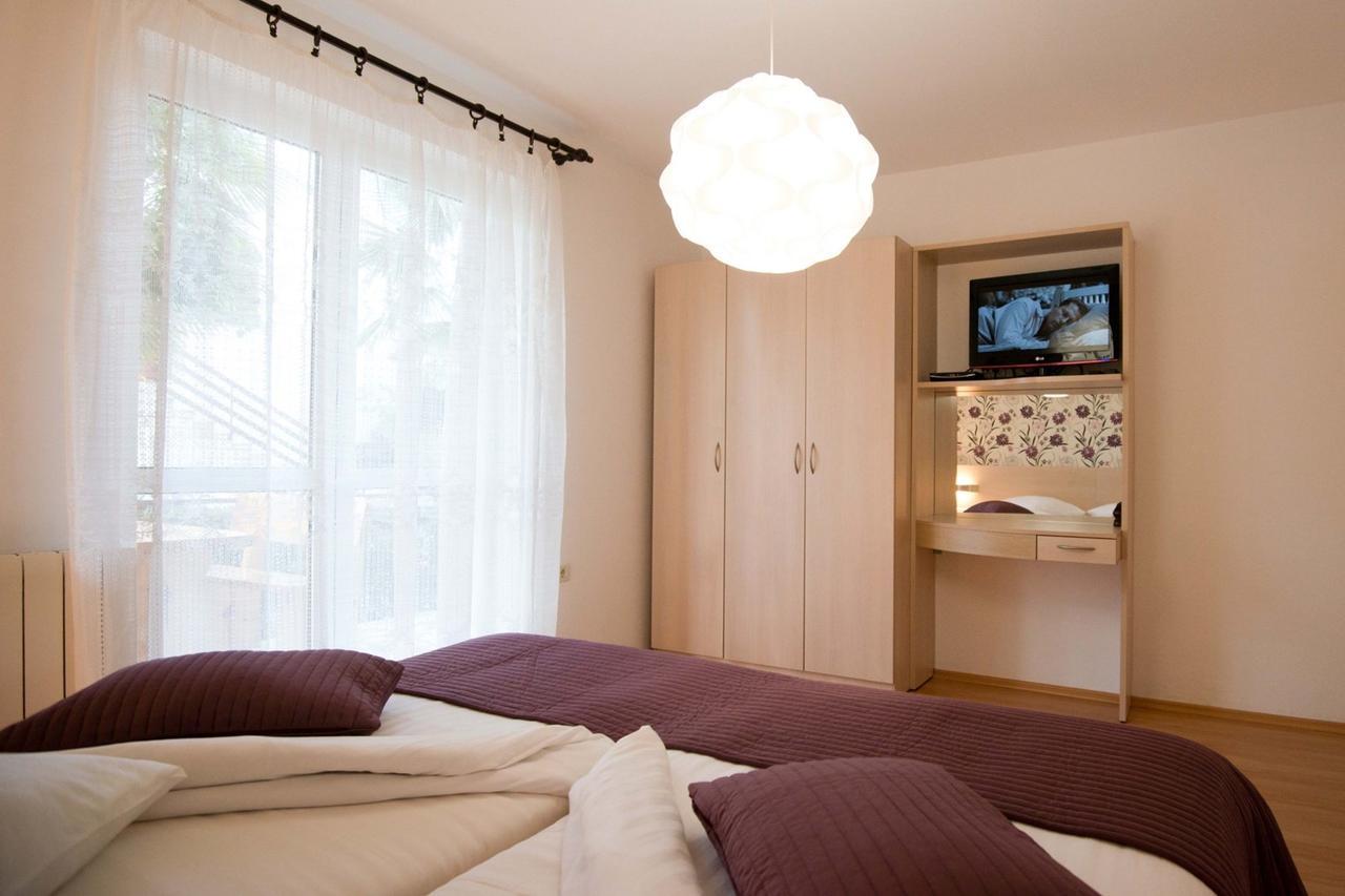 Apartments Sandra Poreč Zewnętrze zdjęcie